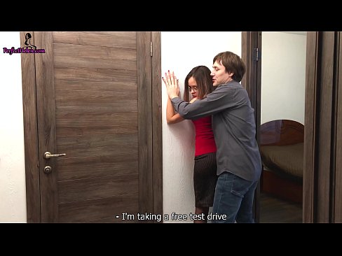 ❤️ Сексуалды риэлтор өзінің пәтерін сатқанда, оның кискасын және трахаеттерін нәзік түрде жұлып алады - Кремпай ❤ Сапалы порно kk.porn-milf-300.ru ️❤